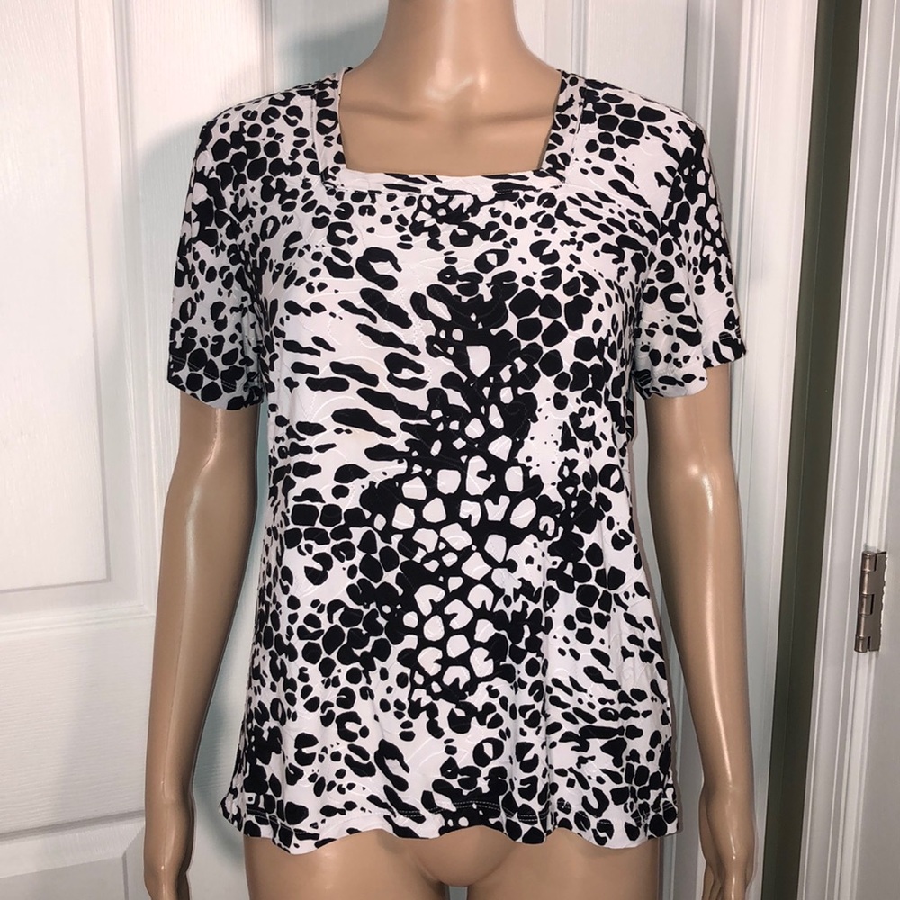 JM Collection Petite Black & White Top M